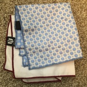 2 mens handkerchiefs never used